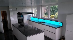 Bildergebnis für Küchenrückwand, Leuchtpanel LED, RGB WW Leuchtfläche, LED RGB Küchen-Deko