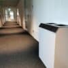 C2 Bin Weiss bei der Swiss in Kloten, PET 110l und Kehricht 60l, modulare Recyclingbehälter für alle Wertstoffe, Recyclingstation Swiss Made
