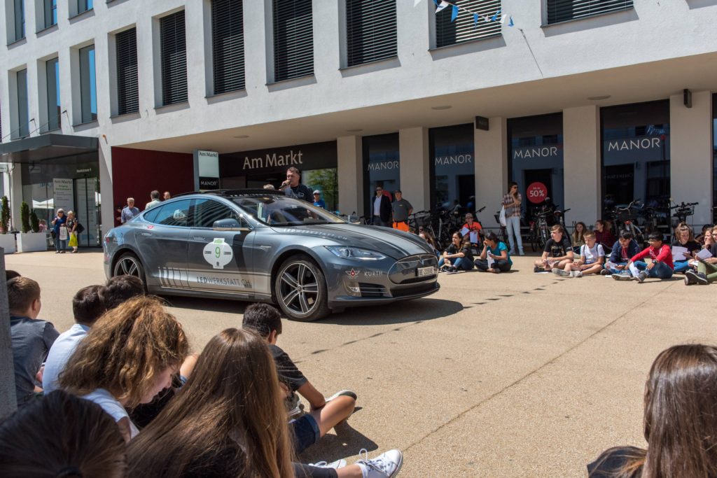 Wave Trophy 2018, Schul Event, Elektro Rally, E-Mobility, Tesla Sticker, Fahrzeugbeschriftung