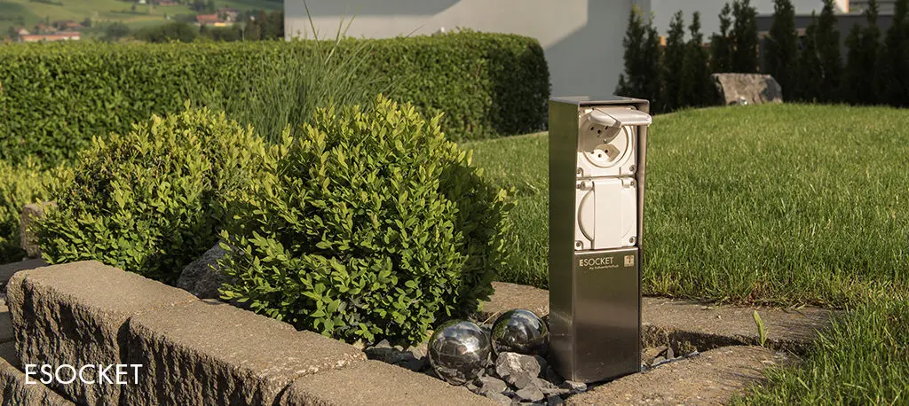 ESOCKET NEVO, Steckdosensäule, Stromsäule, Energiesäule, Anschlusssäule, Feller NEVO NAP, T13, Elektromaterial, Edelstahl INOX