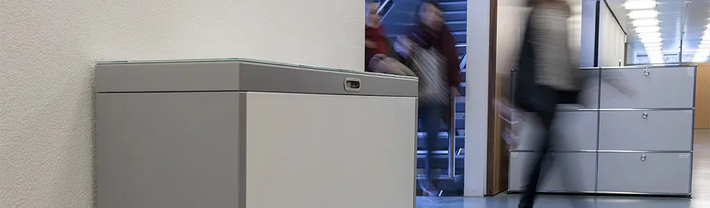 Multilith Recyclingstation, Moderne Wertstoffbehälter mit 110 Liter für den Innenraum, Büro, Flur