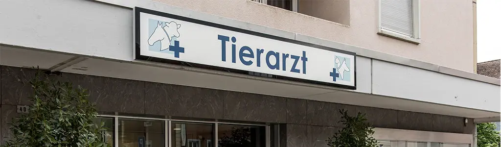 LED Wandschild, leuchtschild, Leuchtkasten, Leuchtreklame, LED Leuchtwerbung