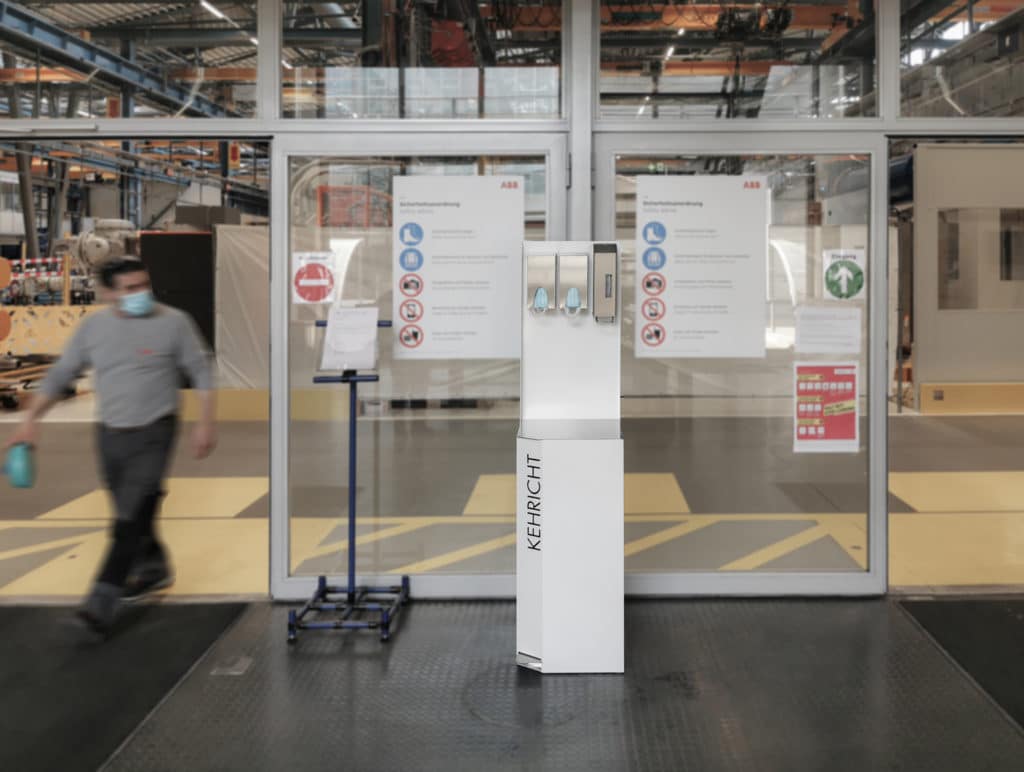Hygiene Station P-Serie, geschlossene 110 l Recyclingstation mit Maskenspender und Desinfektion in RAL9016 bei ABB Oerlikon, Swiss Made